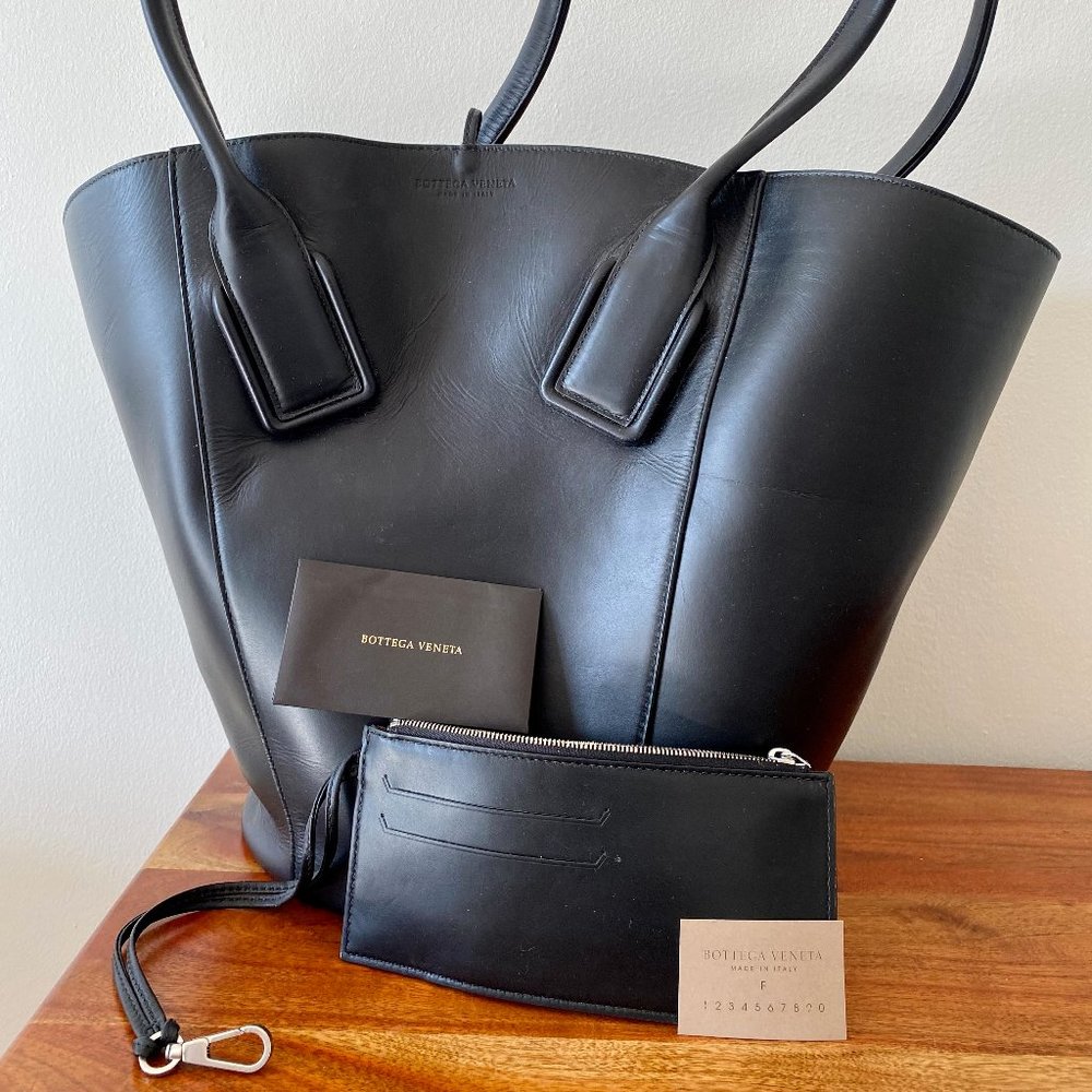 Bottega Veneta Large Black Basket Tote Bag